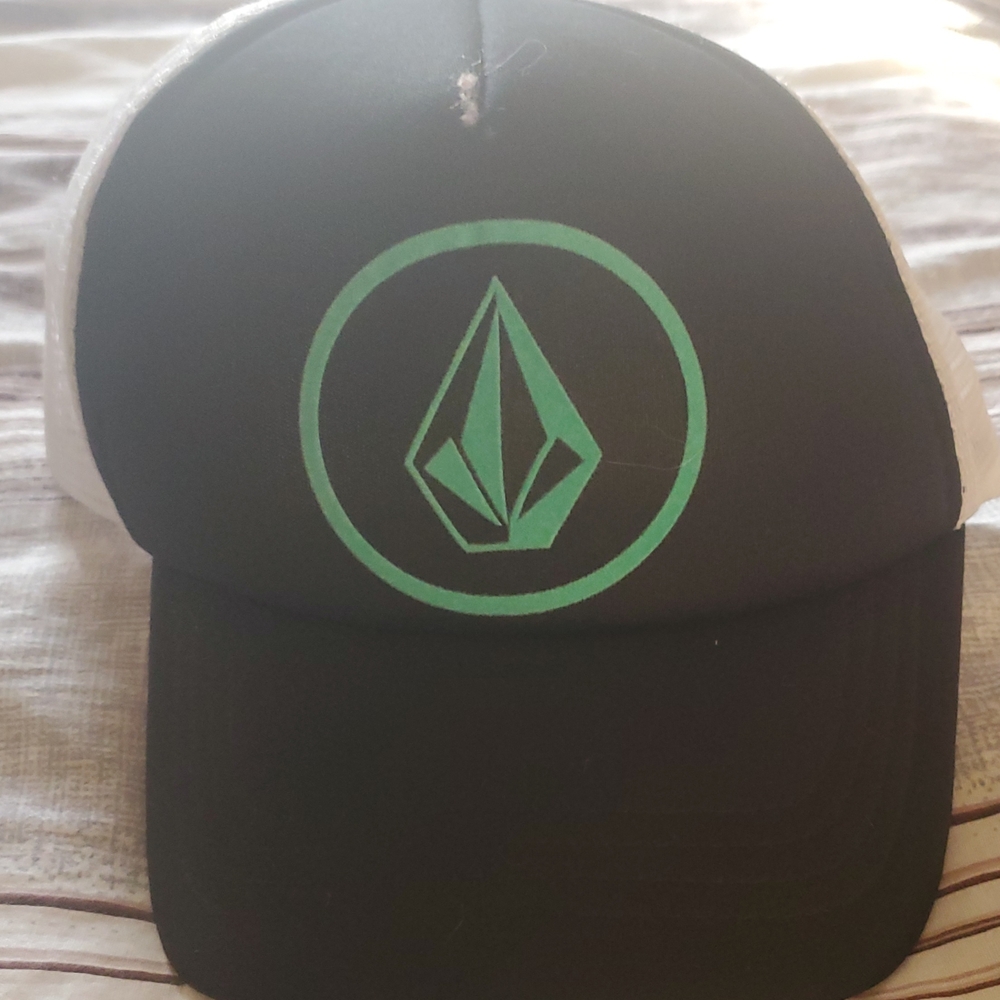Volcom Black and Teal Logo Cap